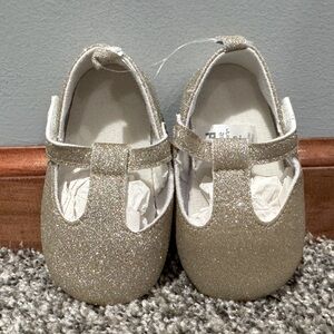 Child Of Mine Gold Glitter Infant Shoes 3-6 Months